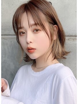 エミュ 表参道 青山(emu) 30代40代50代 大人可愛い小顔インナーカラーボブ 表参道