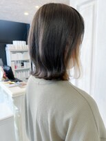 キャアリー(Caary)&nbsp;福山Caary20代30代インナーカラーグレージュカラー外ハネボブ