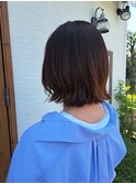 肩上外ハネボブ