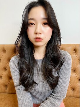 ソヨン 金山店(SOYON) 小顔/シースルーバング/くびれロング/レイヤーカット/ネビージュ