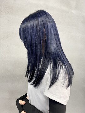 イロハ(IROHA) ロングレイヤー×ブルーブラック