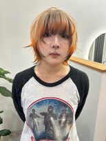 シラフ(SHIRAF)&nbsp;ウルフカット×ブロンド×ペールオレンジ