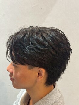 進 白楽店(shin ENGINED BY Loops)の写真/〈垢抜けたい貴方へ〉唯一無二の魅力を引き出すカッコいいスタイルを提案。【白楽駅徒歩1分】