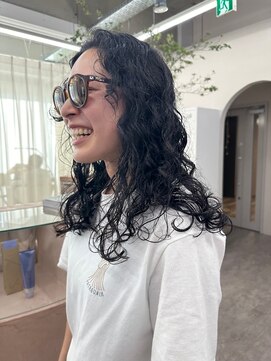 アルテペロ(arte pelo) ミディアムパーマ/レイヤーパーマ