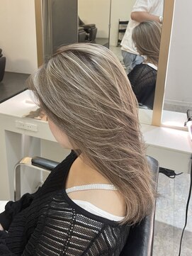 ブレンド 渋谷(BLend) ホワイトグレージュミニウルフデジタルパーマチェリーブラウン