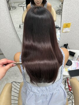 天神美容室 【本松美咲】レッド×水素