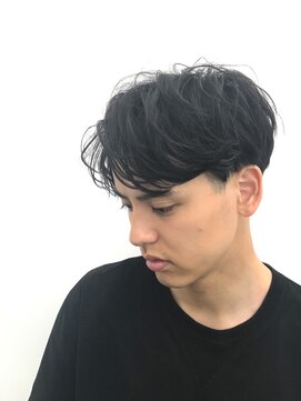 フェザーパーマ/サーフカール/刈り上げセンターパート