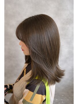 ピース バイ シータ(PEACE by CITA) ブリーチなしでつくる柔らかオリーブベージュ20代30代40代