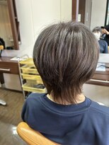 BARNEYS EAST&nbsp;大人ショート×白髪ぼかし