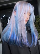イエナ 渋谷(IENA)&nbsp;ダークブルーインナーカラーハッシュレイヤーボブケアブリーチ