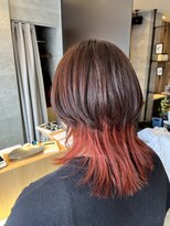 グータン(GOUTAN) ウルフカット×インナーカラー