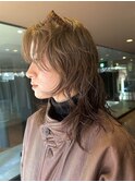ミディアムレイヤーレイヤーカットウルフヘアウルフレイヤー
