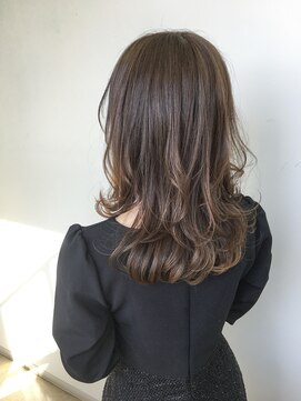 ヘアースパリゾート リアン 燕三条店(Lien) シアーグレージュ_レイヤーミディ