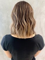 アイティー バイ アルバム 中野店(IT by ALBUM)&nbsp;ベージュバレイヤージュ_セミウェットウェーブ_ba305122