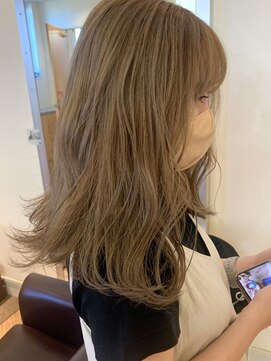 ヒート バイ アンカットラウンジ 渋谷(HEAT by UNCUT&LOUNGE) ☆ダブルカラー/インナーカラー/ケアブリーチ/ハイライト　渋谷