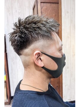 グランアージュ 柏西口店(grandage) メンズ対応美容院 ボウズ茶髪スキンフェード/柏グランアージュn2