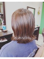 スリーピース(3piece) 外はねボブ