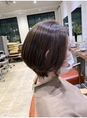ショートボブ