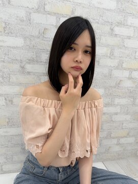 オーロ 西宮店(ORO) ミディアム ストレート 内巻き