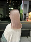 【ADORE 横浜】ほんのりピンクベージュ×切りっぱなしミディ
