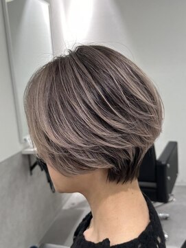 シエラ 南船場(CIERA.) 外ハネボブ美髪ワイドバングウルフカットハンサムショート