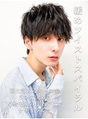 ツイスパ×縦落ちメンズパーマで個性を演出◎トレンドヘア