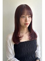 イタクラ 赤道店 (ITAKURA)&nbsp;カシスカラー／ロングレイヤー／顔まわりレイヤー／ワインレッド