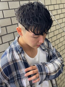 パークレーン アイス イヴェン(park lane ICI yeven) 秋の大人メンズ◎ブルーブラック韓国マッシュパーマYUKI