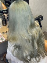 ルシティ(Le City)&nbsp;smoky green【ダブルカラー/ブリーチ/髪質改善】