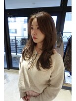 ロヌ(RONU)&nbsp;ブラウンカラー／レイヤーカット