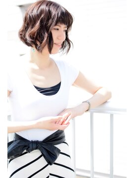 ノイン(noine) noine☆marina 艶ショートウェーブ