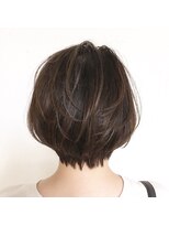 ジェルム ヘアーワークス(germe hair works)&nbsp;落ち着きのある3Dショート