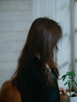 フローラビューティーヘアー(Flora Beauty Hair) やわらかロング/20代/30代/40代/50代/岡山/表町