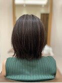極細ハイライトで明るさアップ!な外ハネボブ