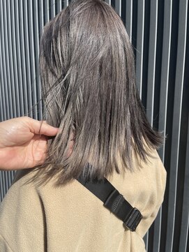 ボックスミコ(Box mico.) エアストレート×チャコールグレージュ