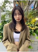 ダークカラー×レイヤーカットセミロング