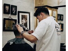 ヒロギンザ 浜松町店(HIRO GINZA)の雰囲気（カット、顔剃り、シャンプー、肩マッサージ付＜理容室＞）