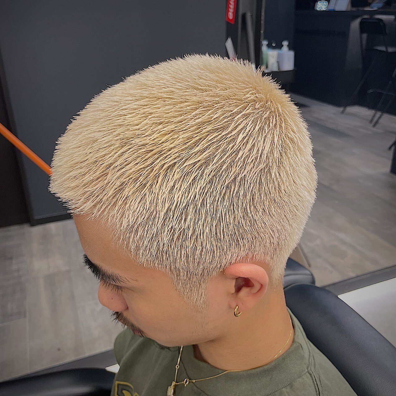 坊主 銀行の営業では坊主頭にできなかった【NOHAIRS取材ハイライト