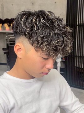 イーラ(era) スペインカール