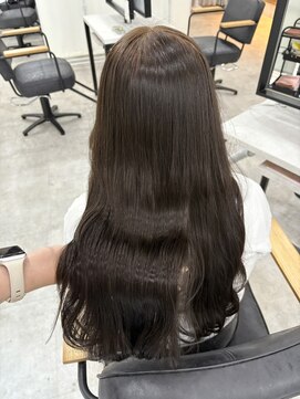 フランチェスカドットボブ(francesca.bob) 《別所好葉》赤み抑えたブラウンが可愛い♪