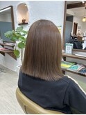 大人のための透明感ベージュカラー