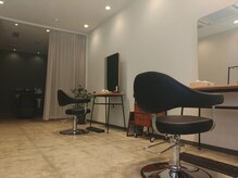 ヘアサロン リリィ(hair salon riri)の雰囲気（2025年6月に2席の部屋を増設しました。こっちもいい感じ♪）