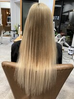 フツーロ 栄(FUTURO)&nbsp;プルエクステ