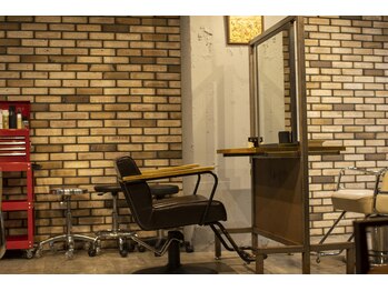 BARBES TOKYO【バルベストーキョー】