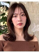 ロビー 表参道(ROBBY) ミディアムレイヤーカット/30代40代50代/顔周りカットくびれヘア
