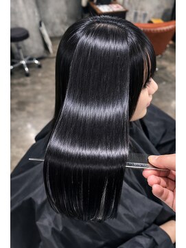 サロンドミルク 原宿(salon de MiLK) 【原宿/明治神宮前】美髪矯正で地毛風ストレート