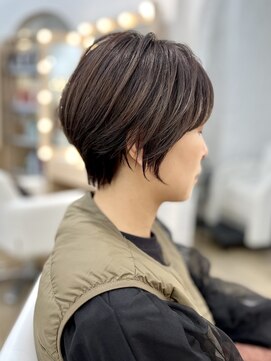 イオ 渋谷(io) 小顔ショート/大人ショート/束感ショート/マッシュショート