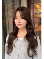 ラモードイワイインターナショナル(La Mode IWAI international)&nbsp;艶ブラウンの韓国風ロングレイヤー