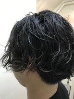 パティオンツー(PATIONN2)&nbsp;前下がりネープレスショートマッシュアッシュカラーで大人艶髪