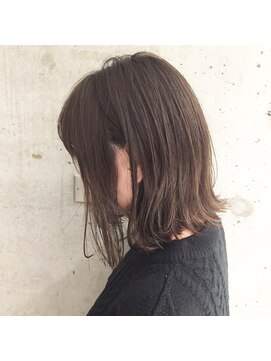 アヴァンスクロス あべのルシアス店(AVANCE.CROSS) バツ切りボブ×フェアリーベージュ